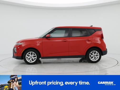 Red 2021 Kia Soul S