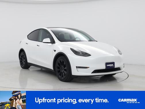White 2023 Tesla Model Y Long Range