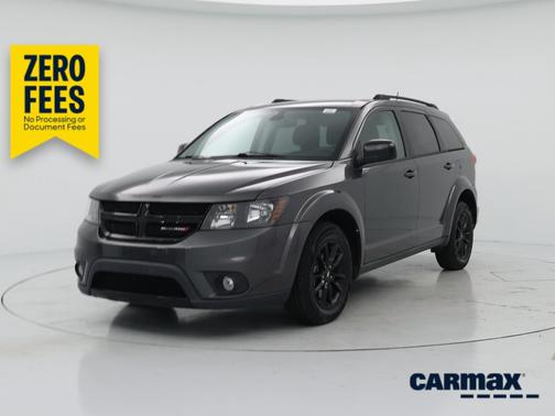 Gray 2019 Dodge Journey SE
