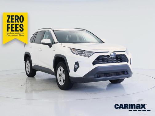 White 2020 Toyota RAV4 Hybrid XLE