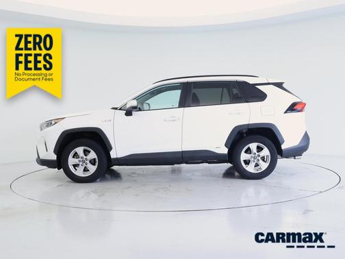 White 2020 Toyota RAV4 Hybrid XLE