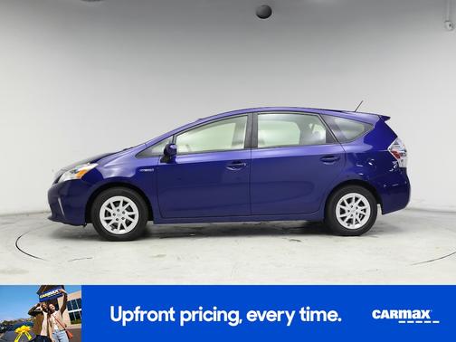 2014 Toyota Prius v Three