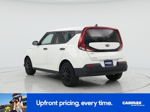 White 2021 Kia Soul LX