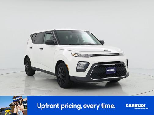 White 2021 Kia Soul LX