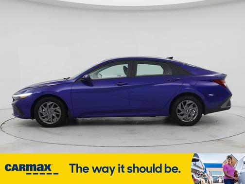 2024 Hyundai ELANTRA HEV Blue