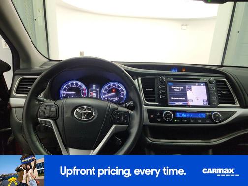 Burgundy 2014 Toyota Highlander XLE