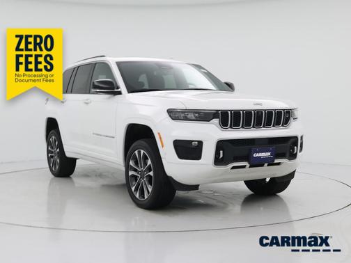 White 2023 Jeep Grand Cherokee Overland