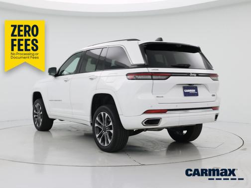White 2023 Jeep Grand Cherokee Overland