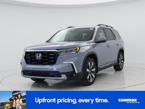 Gray 2025 Honda Pilot Touring+