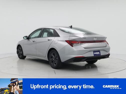 Silver 2021 Hyundai ELANTRA SEL