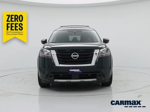 Green 2023 Nissan Pathfinder SL