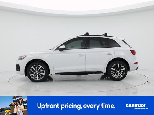 White 2024 Audi Q5 S-Line Premium