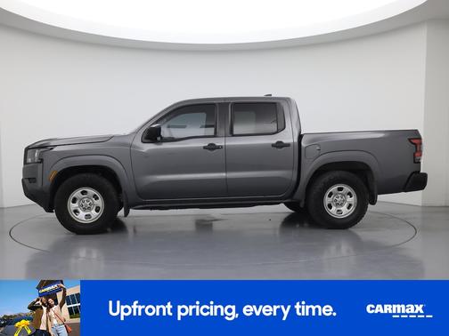 Gray 2022 Nissan Frontier S