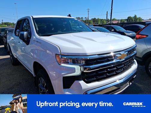 White 2023 Chevrolet Silverado 1500 LT
