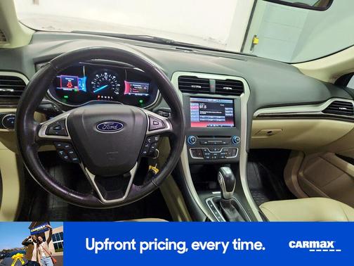 2016 Ford Fusion Hybrid SE