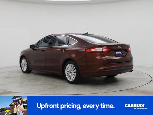 2016 Ford Fusion Hybrid SE