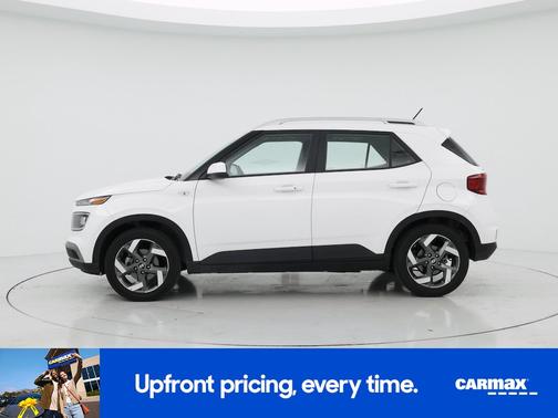 White 2025 Hyundai VENUE SEL