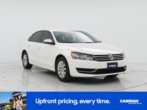 White 2015 Volkswagen Passat S