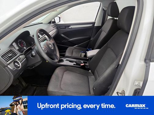 White 2015 Volkswagen Passat S