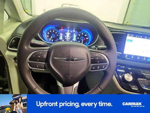 2023 Chrysler Pacifica Touring