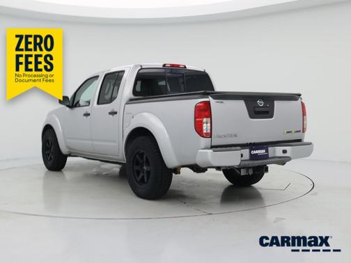 Silver 2018 Nissan Frontier Desert Runner