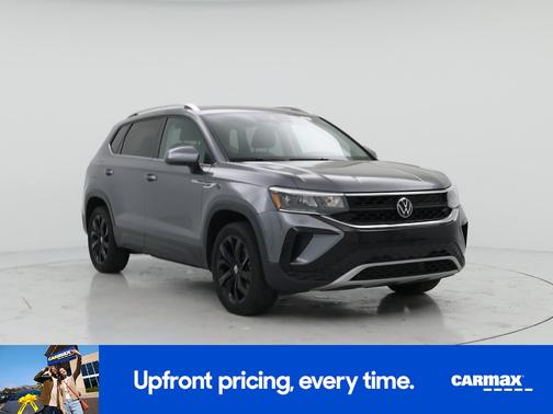 Gray 2024 Volkswagen Taos SE