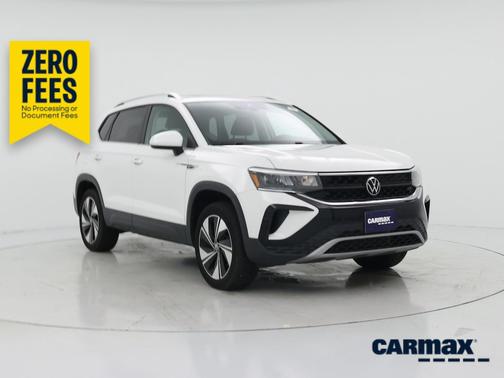 White 2023 Volkswagen Taos SE