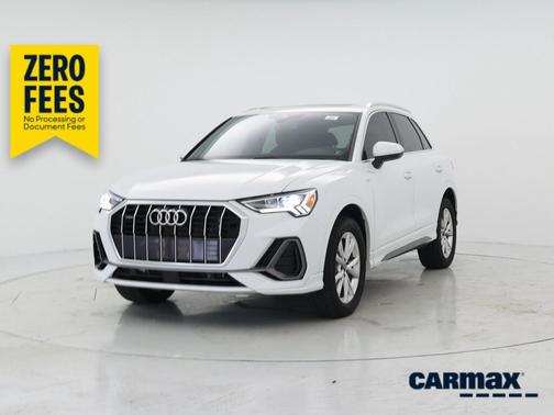 White 2024 Audi Q3 S-Line Premium
