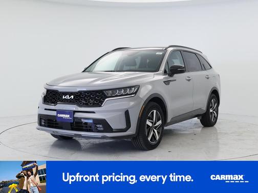 Gray 2022 Kia Sorento EX