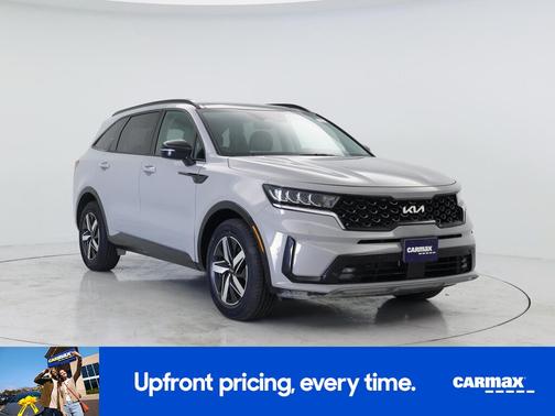 Gray 2022 Kia Sorento EX