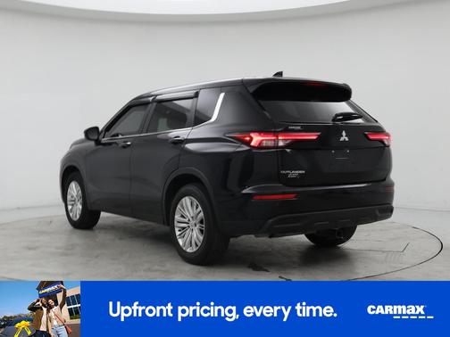 2024 Mitsubishi Outlander ES