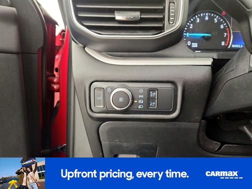 Red 2022 Ford Explorer XLT