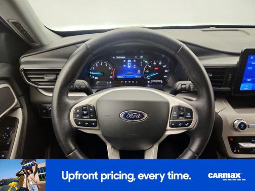 Red 2022 Ford Explorer XLT