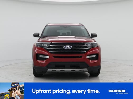 Red 2022 Ford Explorer XLT