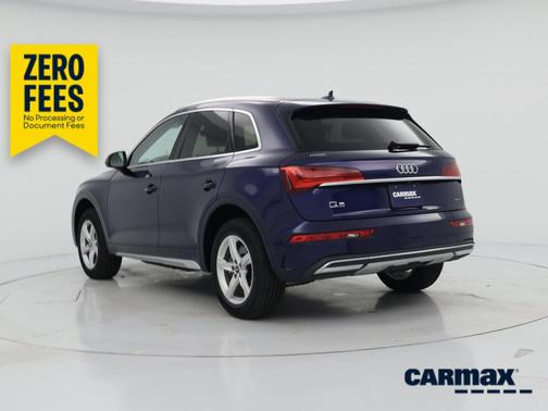 Blue 2023 Audi Q5 Premium