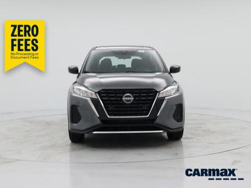 Gray 2022 Nissan Kicks S