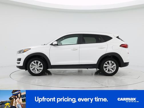 White 2022 Hyundai TUCSON SEL