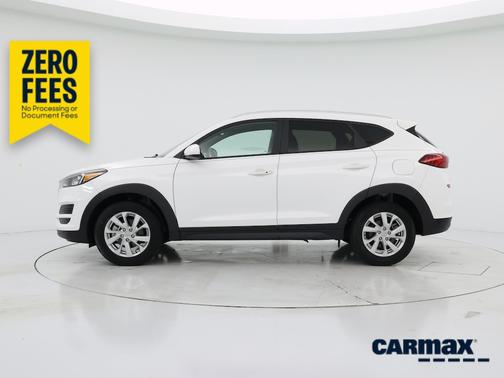 White 2022 Hyundai TUCSON SEL
