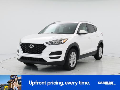 White 2022 Hyundai TUCSON SEL