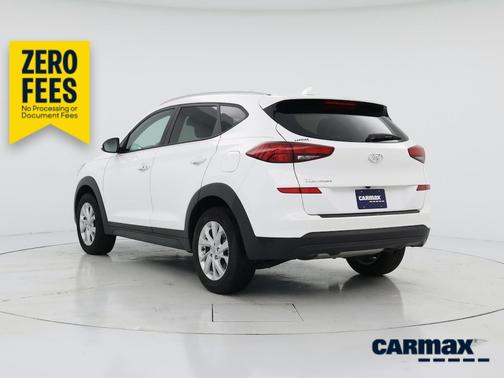 White 2022 Hyundai TUCSON SEL