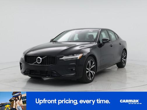 Black 2025 Volvo S60 B5 Core