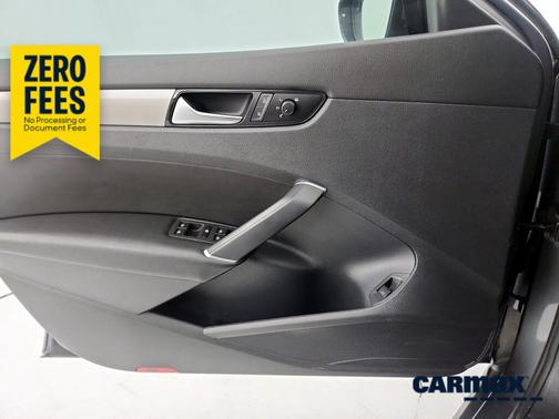 Gray 2021 Volkswagen Passat SE