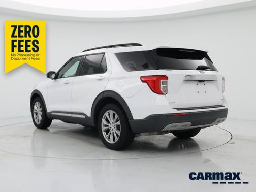 White 2020 Ford Explorer XLT