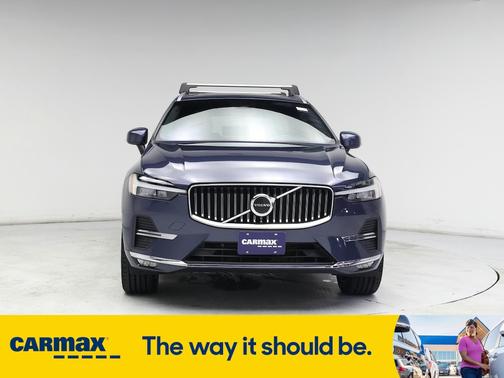 2022 Volvo XC60 B5 Inscription
