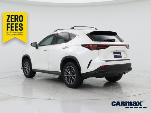 White 2024 Lexus NX 250