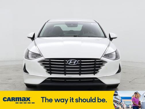 2020 Hyundai SONATA SE