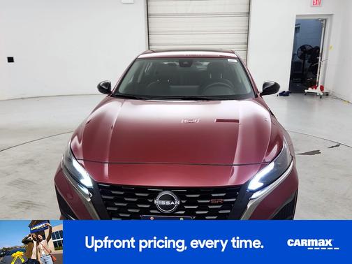 2023 Nissan Altima SR