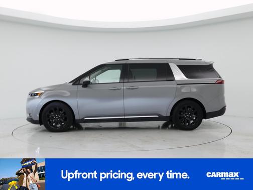 2022 Kia Carnival SX