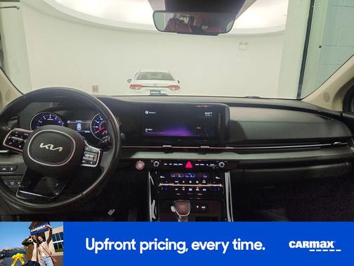 2022 Kia Carnival SX