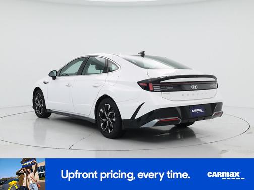 White 2024 Hyundai SONATA SEL